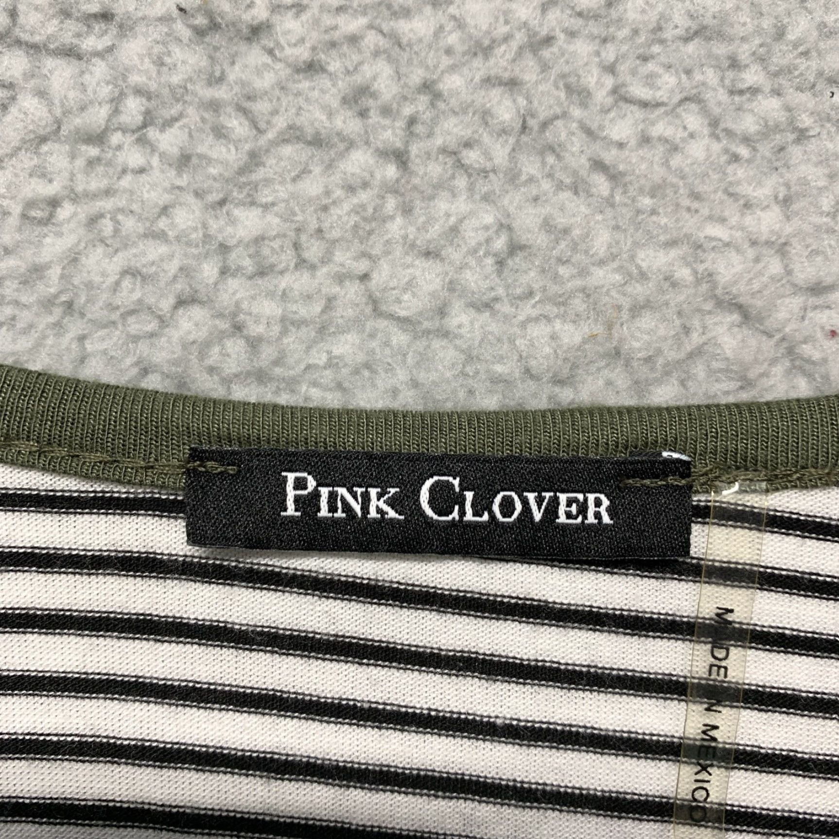 Vintage Pink Clover 3/4 Sleeve Pullover Women’s Solid Green w/White & Black Stripes XS T-Shirt Ladies Small/Medium Size XS / US 0-2 / IT 36-38 - 7 Thumbnail