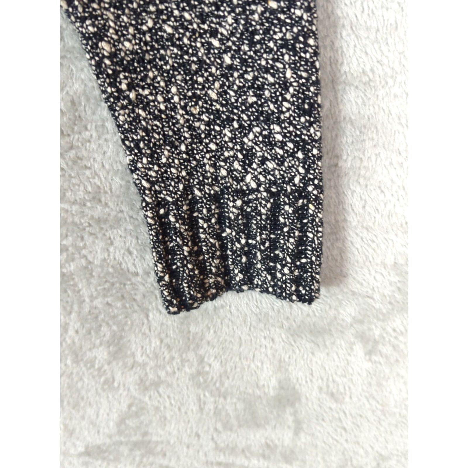 Eileen Fisher VINTAGE Eileen Fisher Sweater Womens Small Cotton Black And White Flecks Boxy Pockets Size S / US 4 / IT 40 - 4 Thumbnail