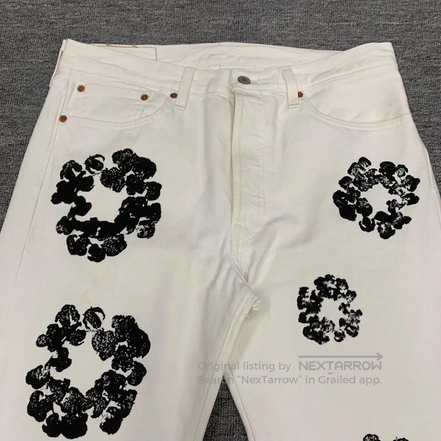 Levi's denim tears x levi's white flower jeans. Size 33" - 8 Thumbnail