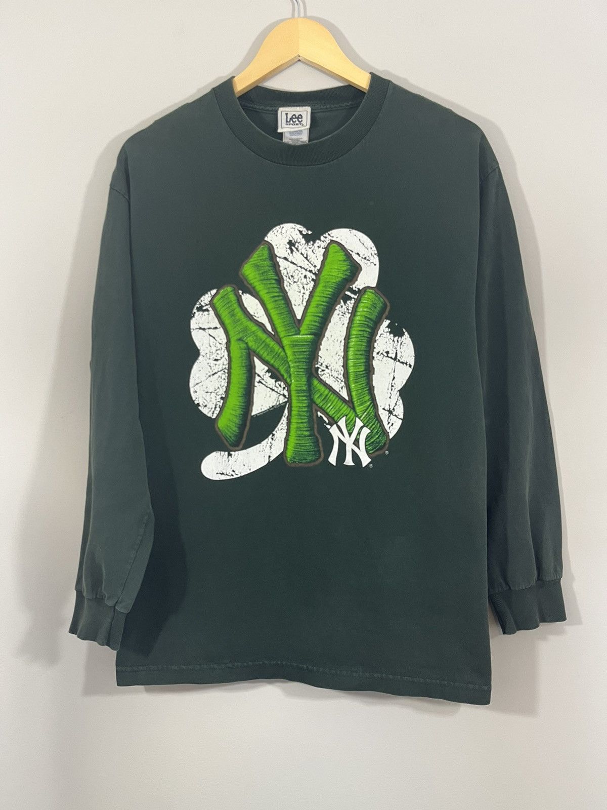 Vintage Sun Faded NEW YORK NY Logo Distressed Long Sleeve Size US L / EU 52-54 / 3 - 1 Thumbnail