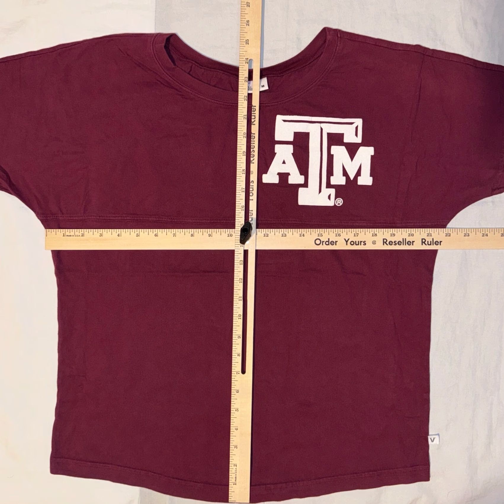 Vintage Texas A&M College Football Tee Tshirt Short Sleeve Venley Maroon Red Crew Neck Women M Logo Casual Shirt All Seasons) Size M / US 6-8 / IT 42-44 - 4 Thumbnail