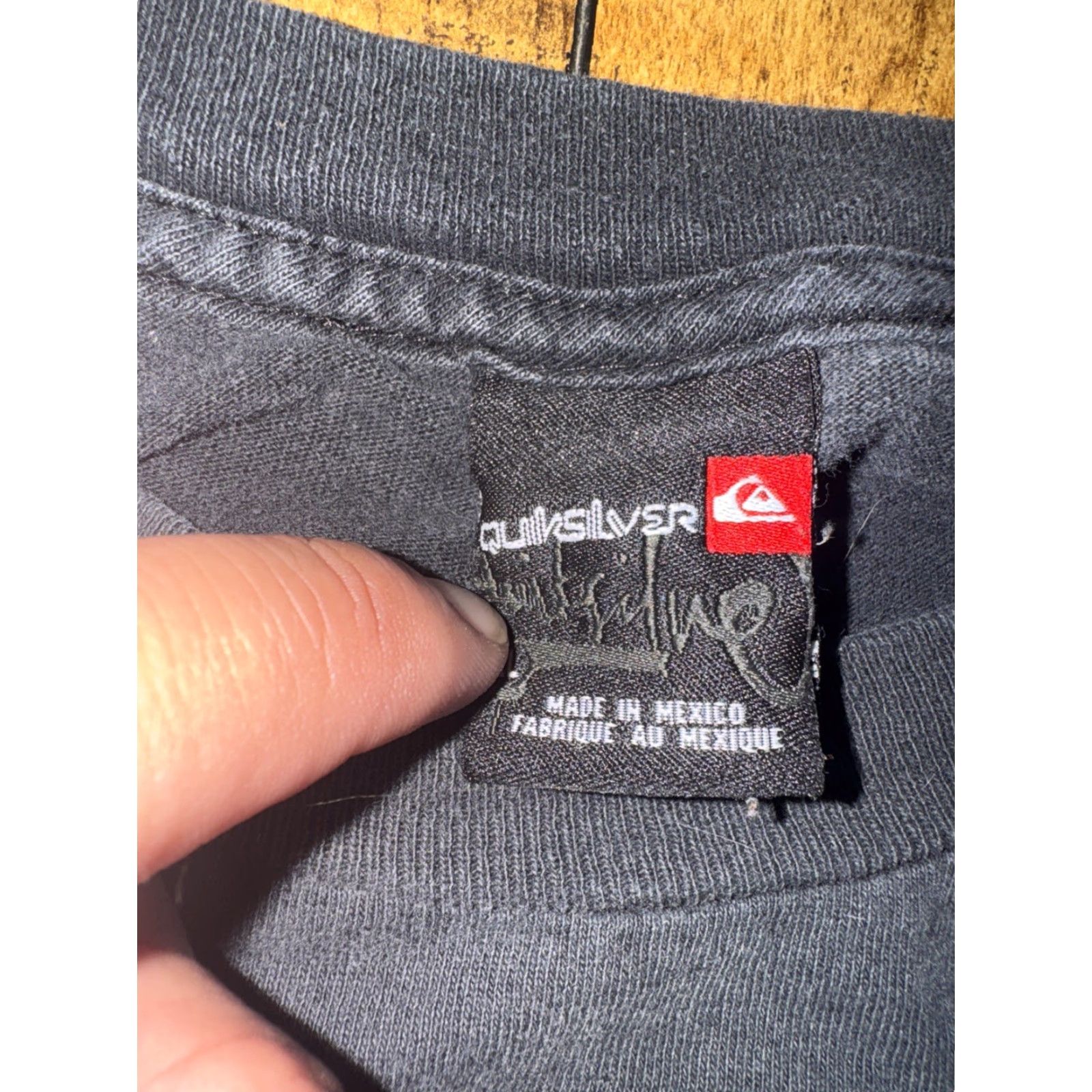 Quiksilver VINTAGE Quiksilver Box Logo Long Sleeve T-Shirt Black Men’s XL Shirt Adult XL Black Box Logo 90s Surf USA Mens Size US XL / EU 56 / 4 - 5 Thumbnail