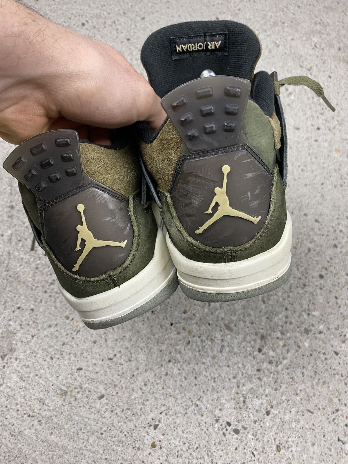 Jordan Brand Jordan sneakers SE olive green military retro vintage Size US 7 / EU 40 - 7 Thumbnail