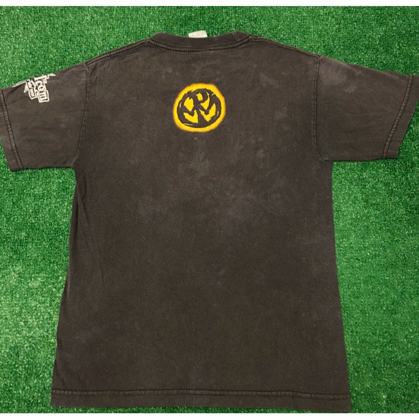 Volcom VINTAGE 90s Pennywise Band Tee The Fuse Volcom Promo VTG Shirt Mens S 2000s Size US S / EU 44-46 / 1 - 3 Thumbnail