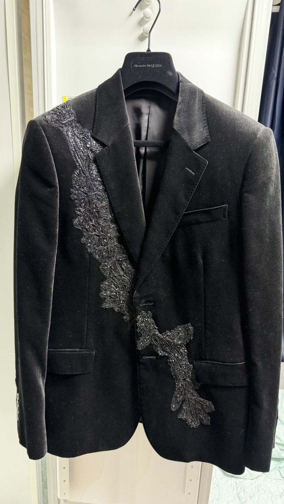 Alexander McQueen Alexander McQueen Velvet embroidery blazer Size 48R - 1 Thumbnail