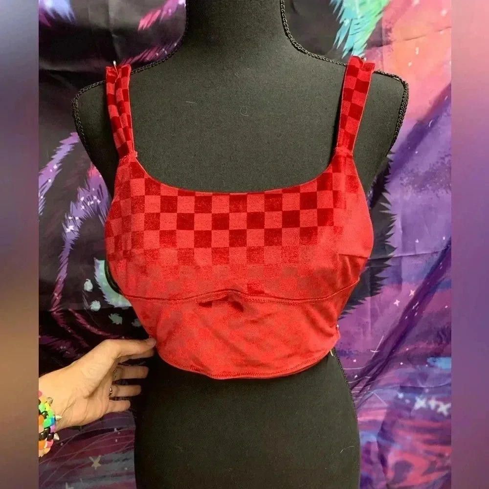 Designer Stylish Red Checker Pattern Cropped Top Size XS / US 0-2 / IT 36-38 - 1 Thumbnail