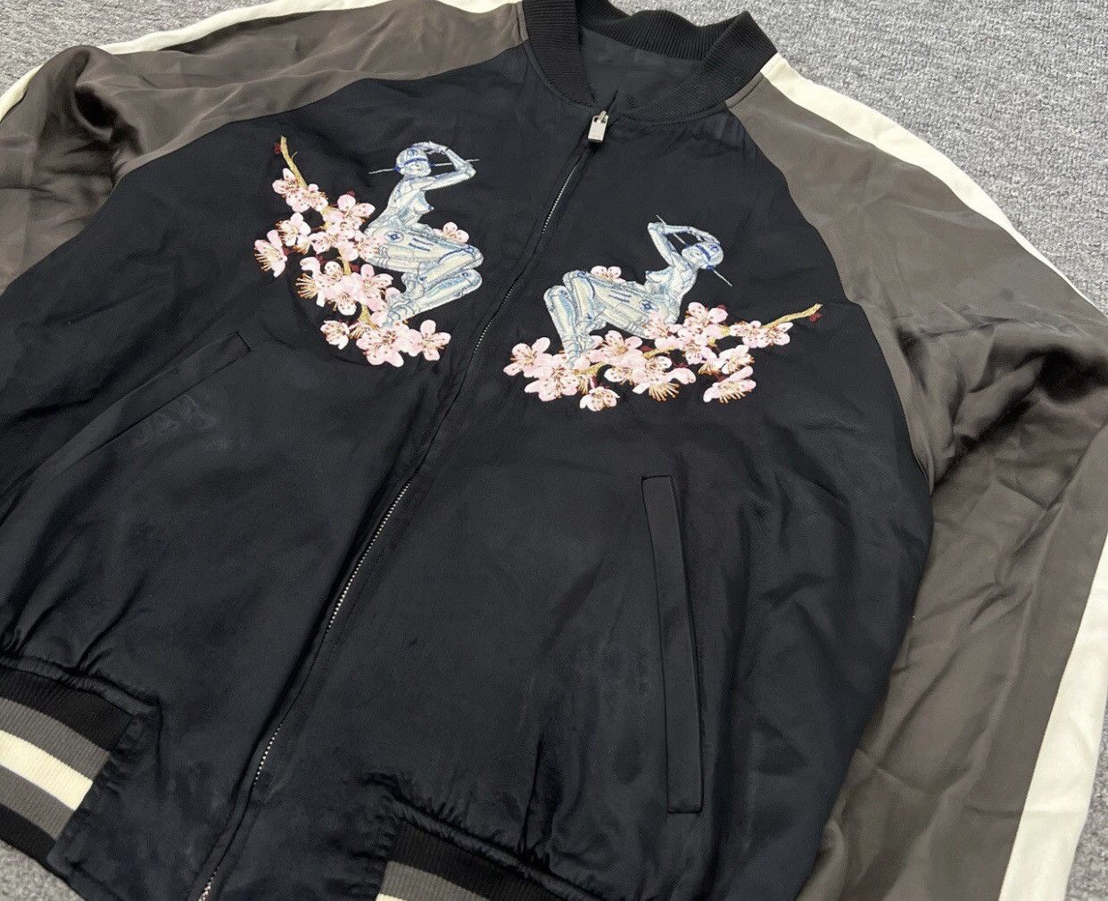 Dior Dior Kongshan Jilian Famous Tyrannosaurus Baseball Jacket Size US M / EU 48-50 / 2 - 4 Thumbnail