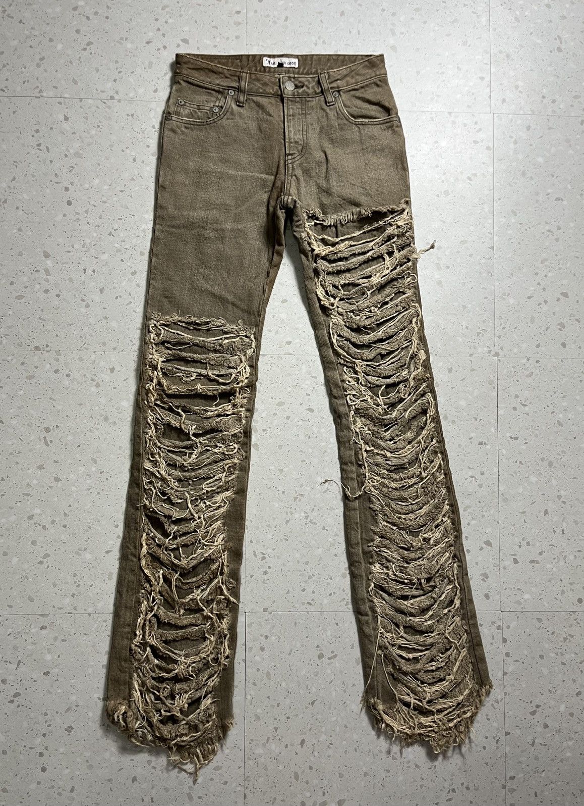 Le Grande Bleu (L.G.B.) Vintage han ahn soon flare jean distressed Size US 26 / EU 42 - 1 Thumbnail