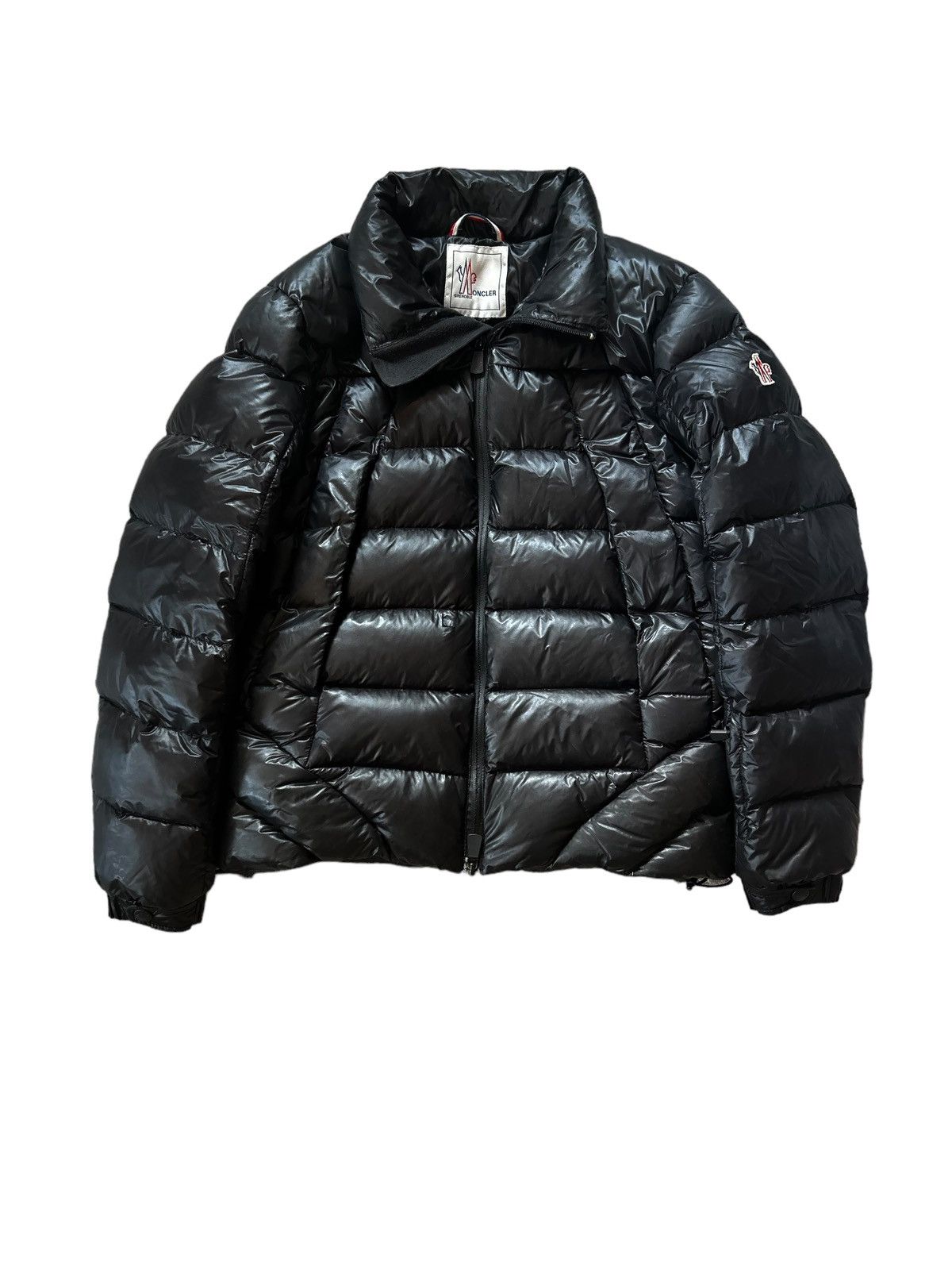 Moncler Moncler Grenoble down jacket badge puffer Size US M / EU 48-50 / 2 - 1 Thumbnail