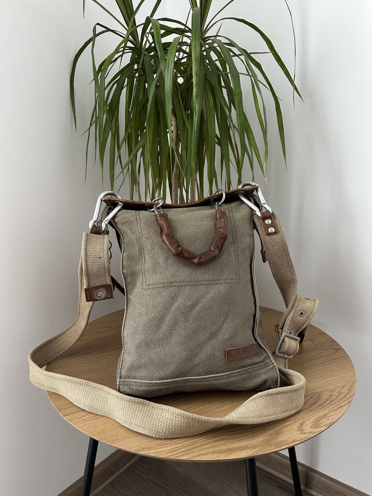 Diesel Vintage Diesel Avant-Garde Beige Tactical Shoulders Bag Size ONE SIZE - 1 Thumbnail