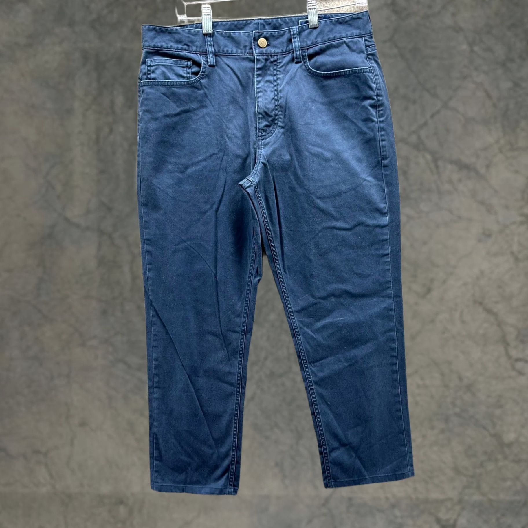 Vineyard Vines Vineyard Vines Pants 32x30 Blue Chino Flat Front Canvas Regular Slant/Pockets Men Vintage 90s? (decade not specified) Size US 32 / EU 48 - 1 Thumbnail