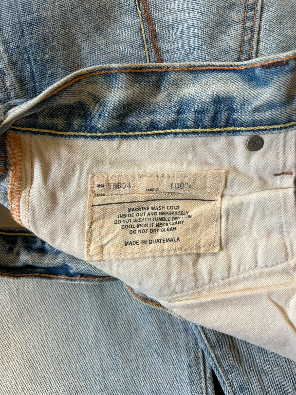 Abercrombie & Fitch Vintage Abercrombie Faded Wash Distressed Flare Jeans Size US 35 - 5 Thumbnail