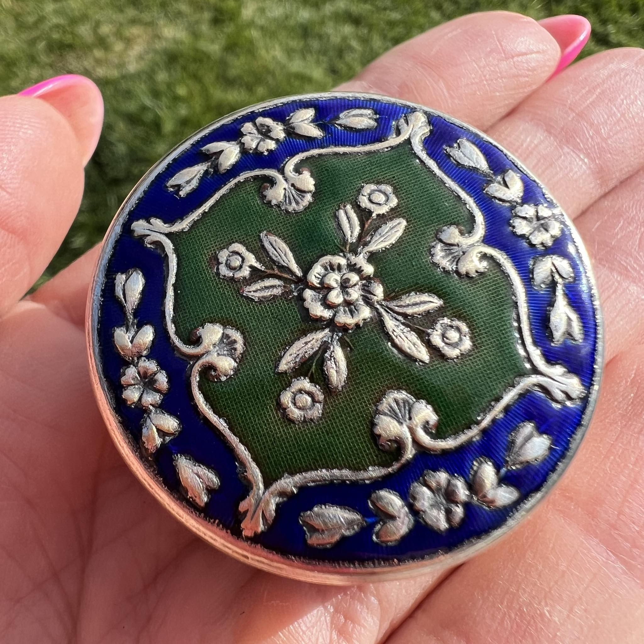 Vintage Antique Vintage Brass Hot Enamel Women's Jewelry Trinket Box Size ONE SIZE - 2 Thumbnail