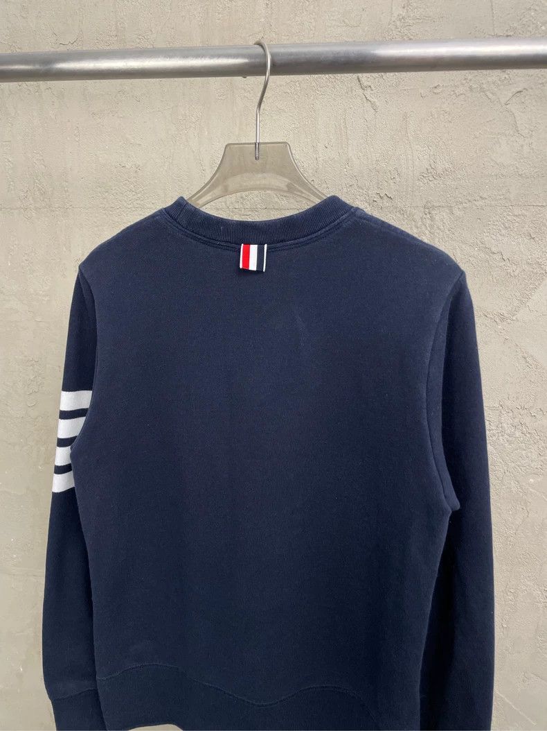 Thom Browne Thom browne Dark blue four-striped round-neck sweatshirt 25 Size US S / EU 44-46 / 1 - 4 Thumbnail