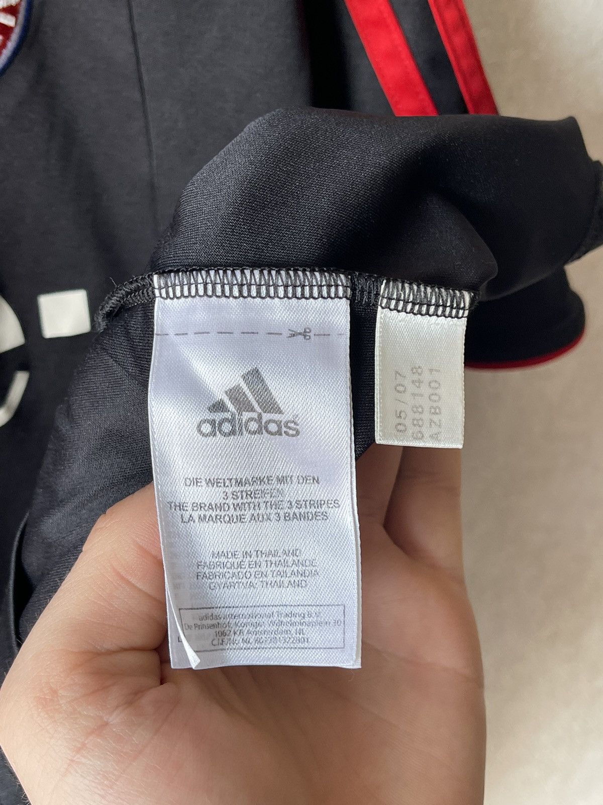 Adidas Vintage Adidas Bayern Munched 2007 Soccer Jersey Toni #9 Size US L / EU 52-54 / 3 - 10 Thumbnail
