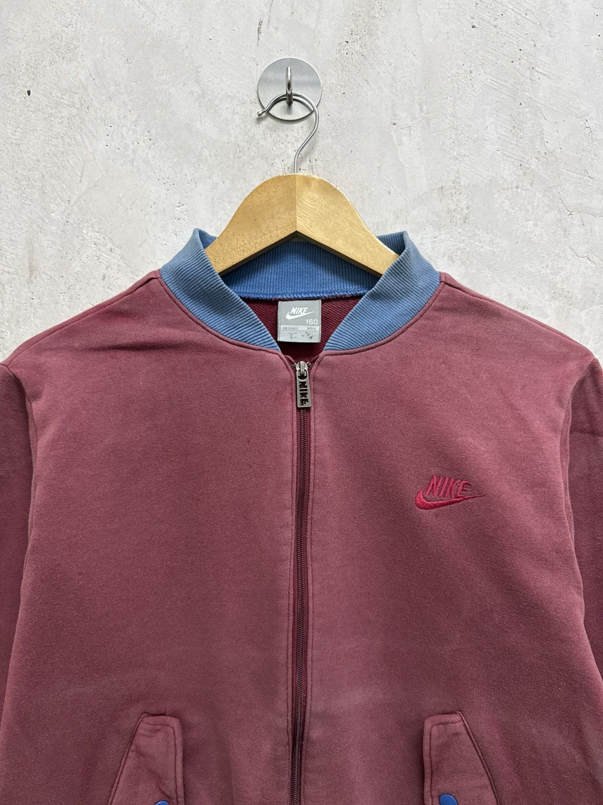Nike 2000s Nike Block Letter Kid Size Faded Varsity Size XXS / US 00 / IT 34 - 3 Thumbnail