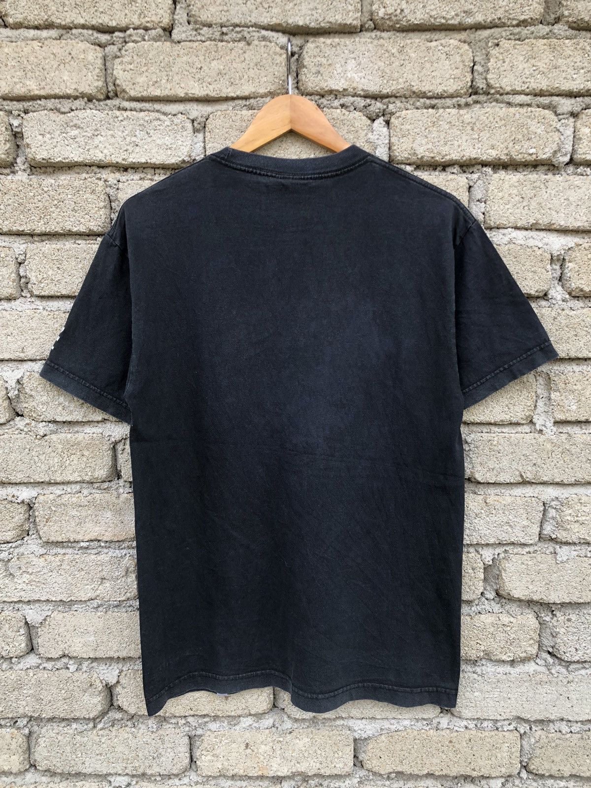 Staple Vintage Y2K Sunfaded Staple Shoes Graphic Tee Size US M / EU 48-50 / 2 - 12 Thumbnail