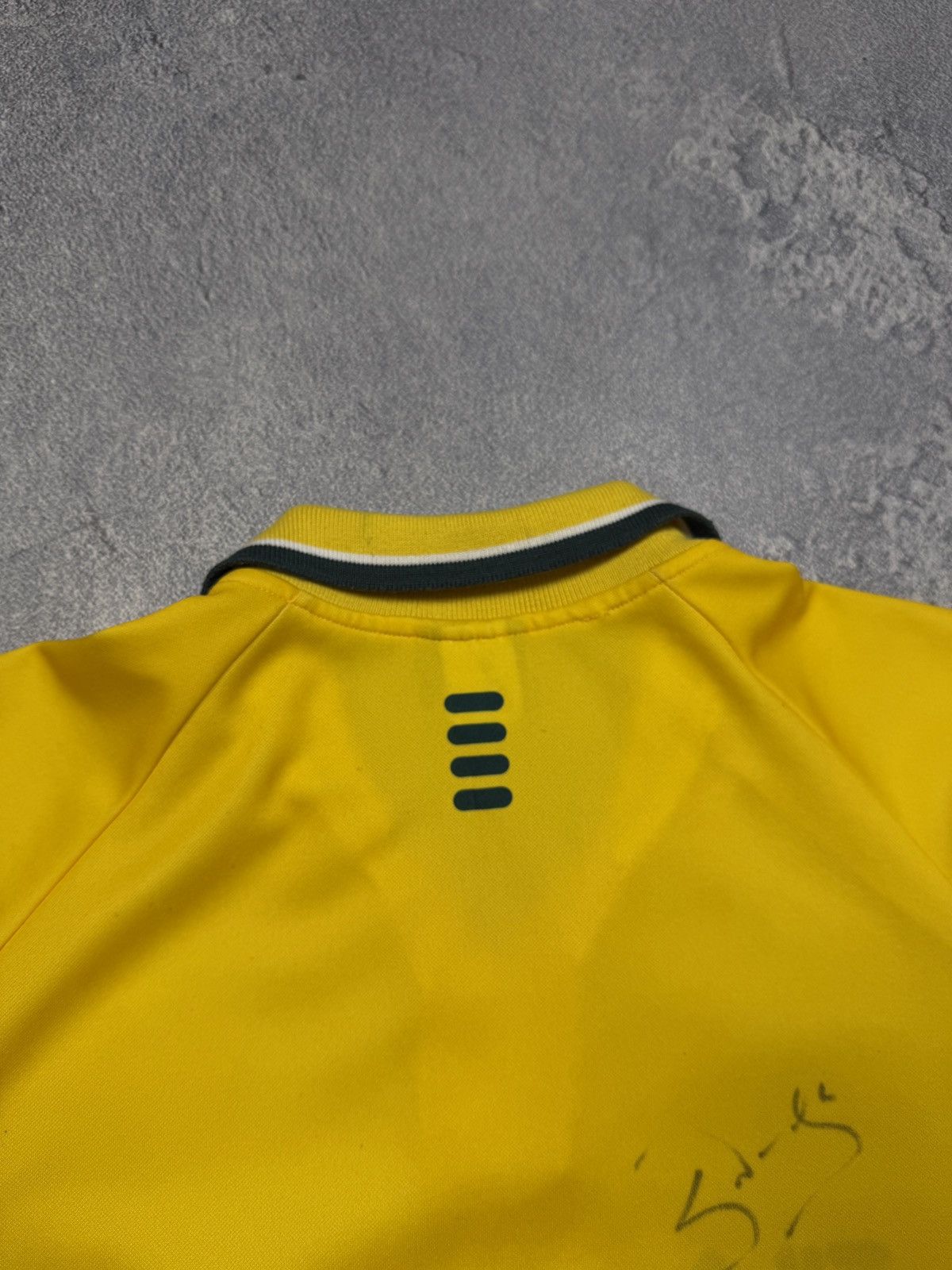 Fila Fila Australia ACB Cricket Jersey Polo Shirt Signed Mens Size US M / EU 48-50 / 2 - 22 Thumbnail