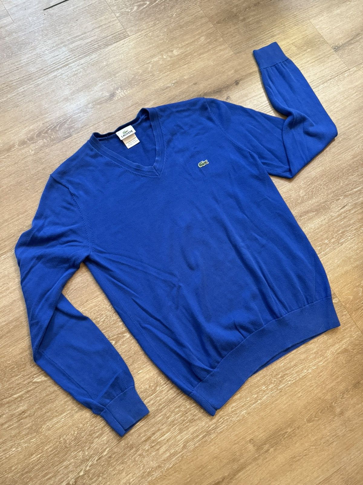 Izod Y2K Lacoste IZOD V Neck Knit Golfwear Preppy Sweater Royal Size US L / EU 52-54 / 3 - 8 Thumbnail