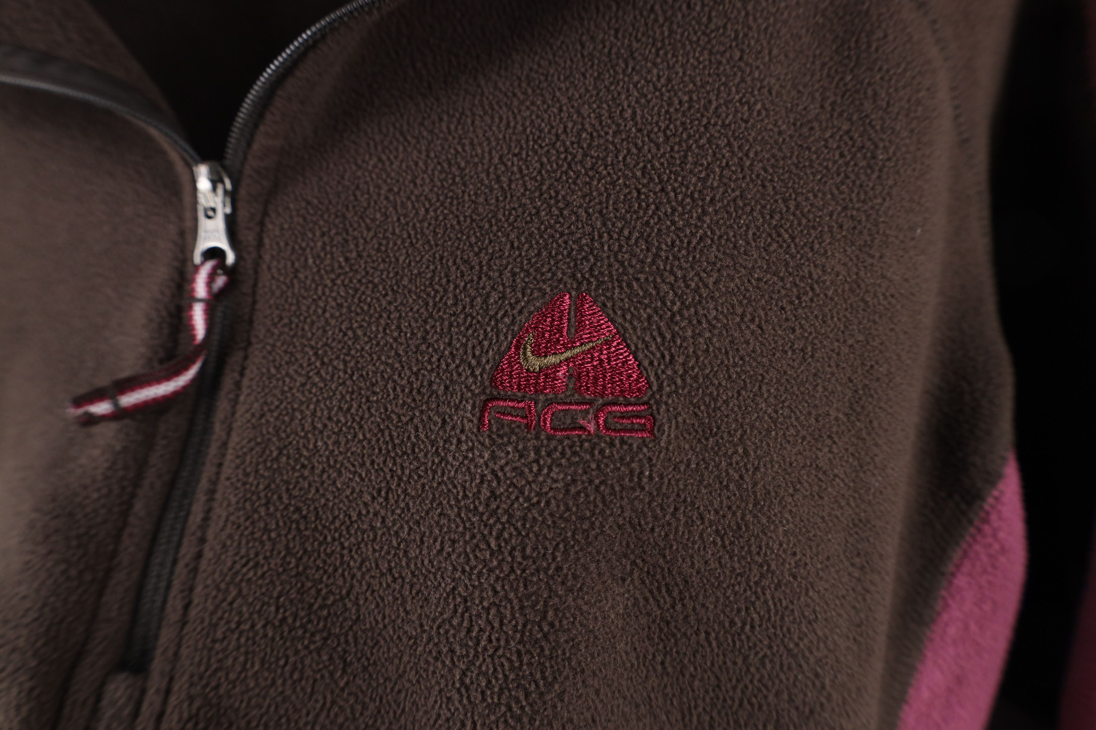 Nike × Vintage Vintage Nike ACG Scott Mini Swoosh Half Zip Fleece Sweater Size S / US 4 / IT 40 - 4 Thumbnail