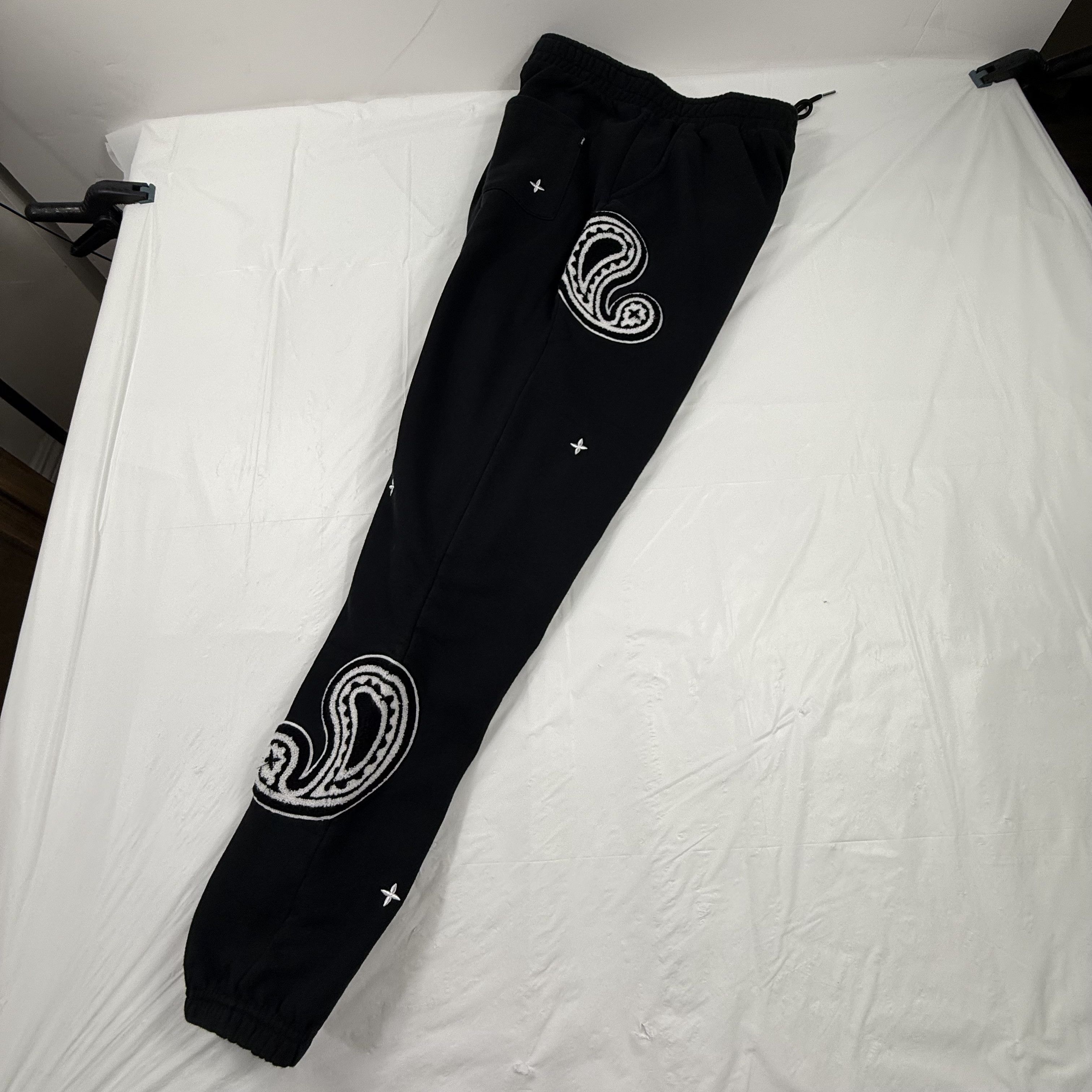 EPTM. EPTM Mens Paisley Chenille Patch Fleece Jogger 2XL-39 Size US 39 - 3 Thumbnail