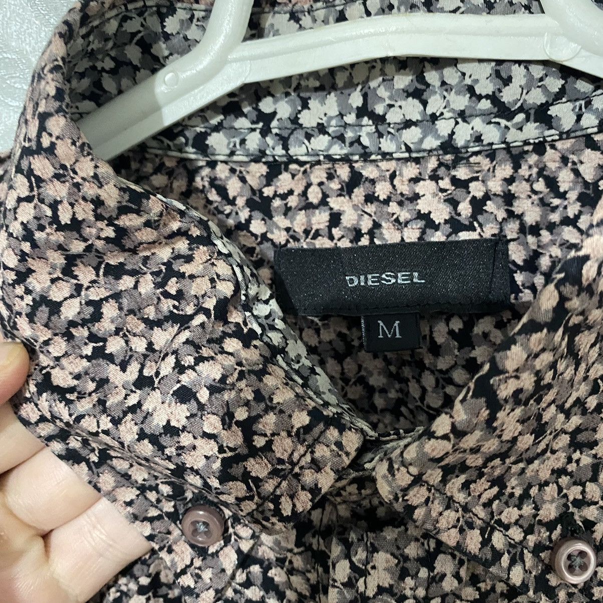 Diesel Diesel Floral All Over Printed Button Up Shirt Size US M / EU 48-50 / 2 - 9 Thumbnail