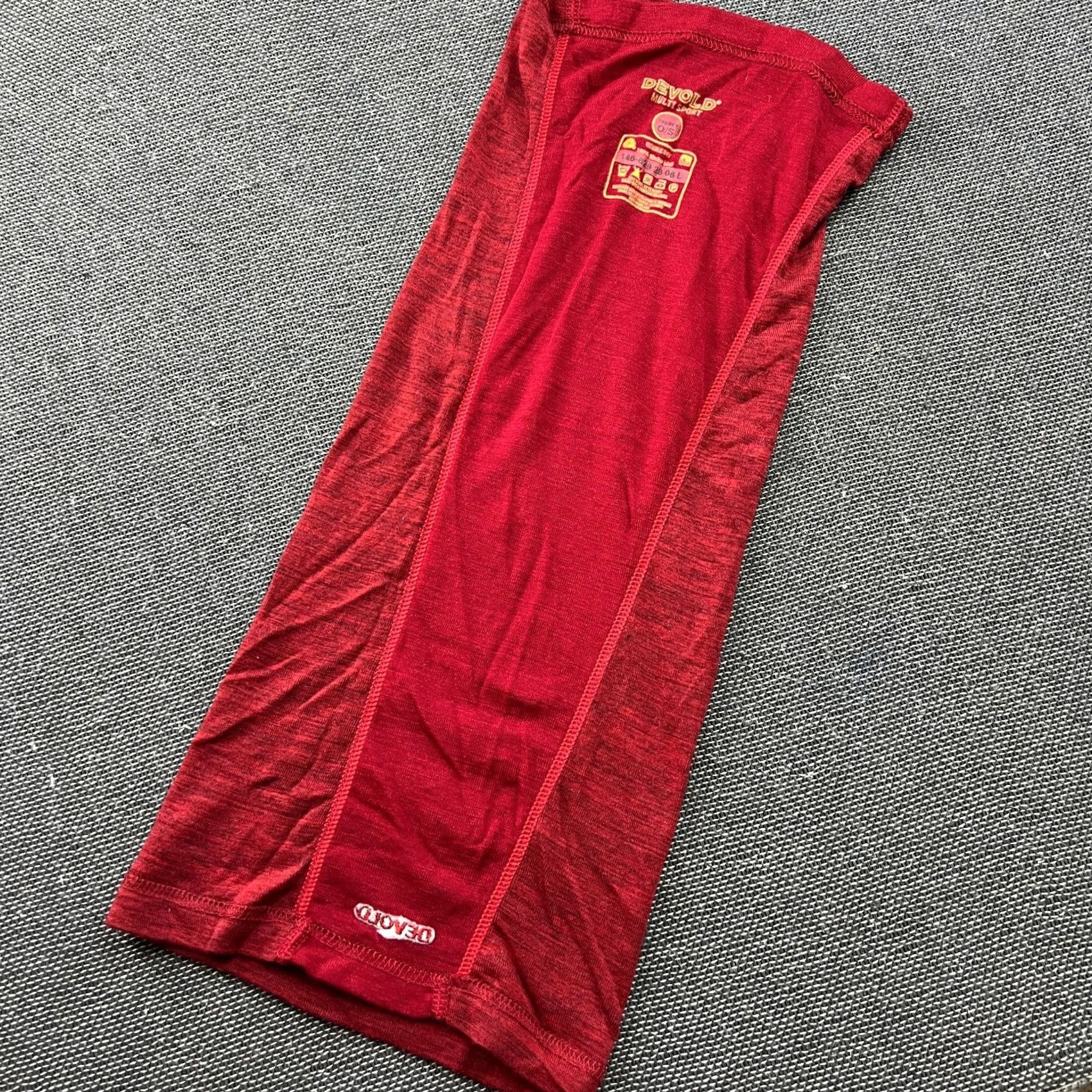 Vintage DEVOLD Multisport Neck Warmer 100% Merino Wool OS Tube Scarf Outdoor Gaiter Red Size ONE SIZE - 3 Thumbnail
