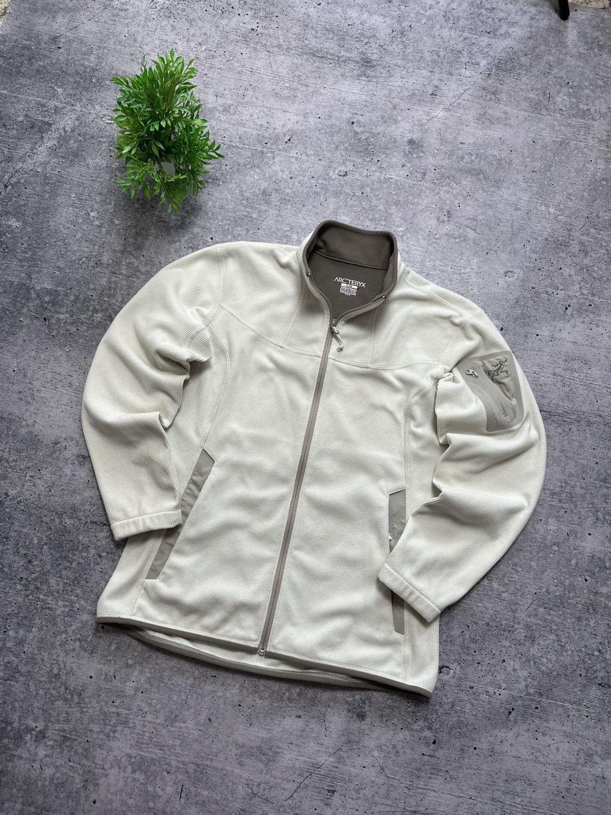 Arc'teryx VTG Arc’teryx Covert Woven Full Zip Women’s Fleece Outdoor Size L / US 10 / IT 46 - 3 Thumbnail