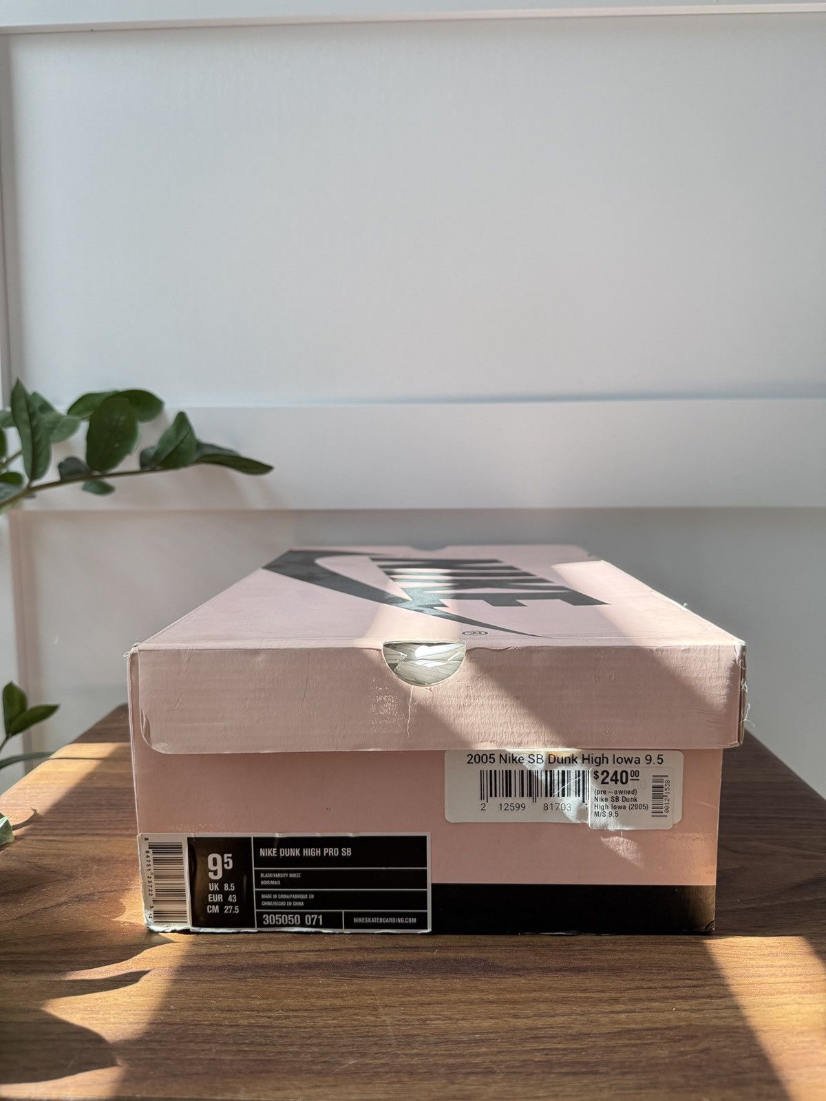 Nike SB Nike SB Dunk High Iowa Size US 9.5 / EU 42-43 - 12 Thumbnail