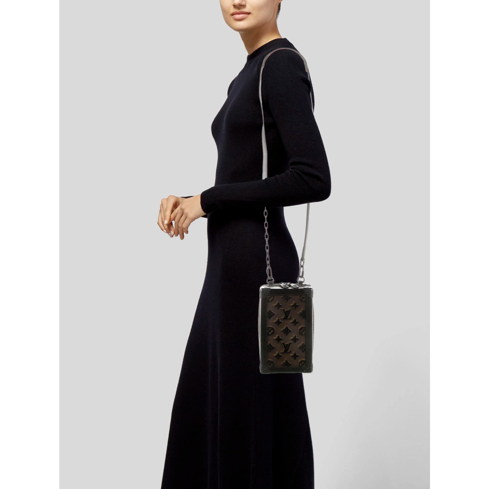 Louis Vuitton Louis Vuitton Vertical Tuffetage Black Velvet Crossbody Bag Size ONE SIZE - 5 Thumbnail