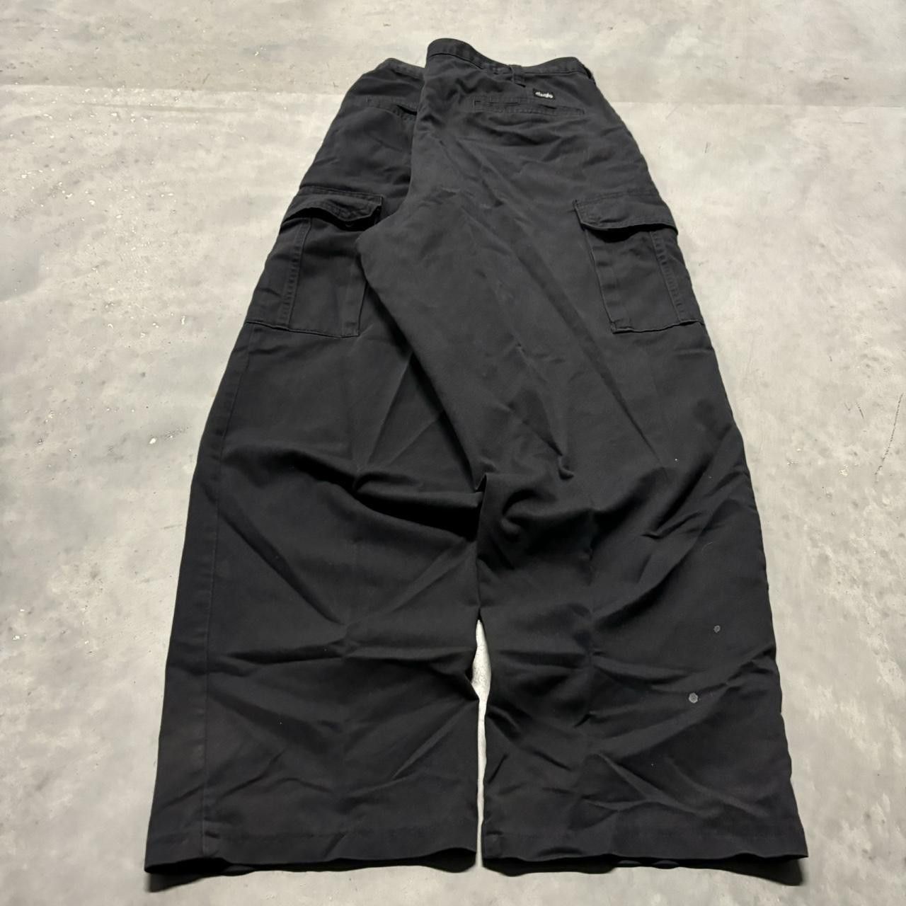 Japanese Brand × Vintage Crazy Vintage Y2K/2000s Baggy Grunge Black Skater Workwear Cargo Pants! Size US 36 / EU 52 - 4 Thumbnail