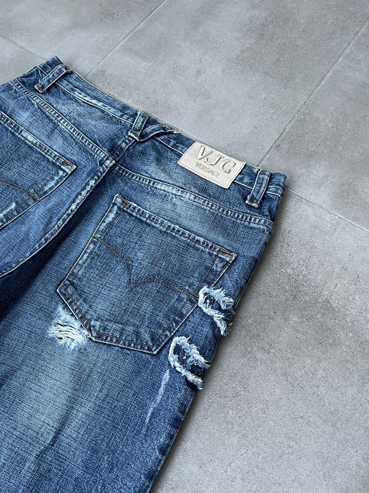 Versace Versace Jeans Couture Distressed Light Indigo Denim Pants Size US 32 / EU 48 - 16 Thumbnail