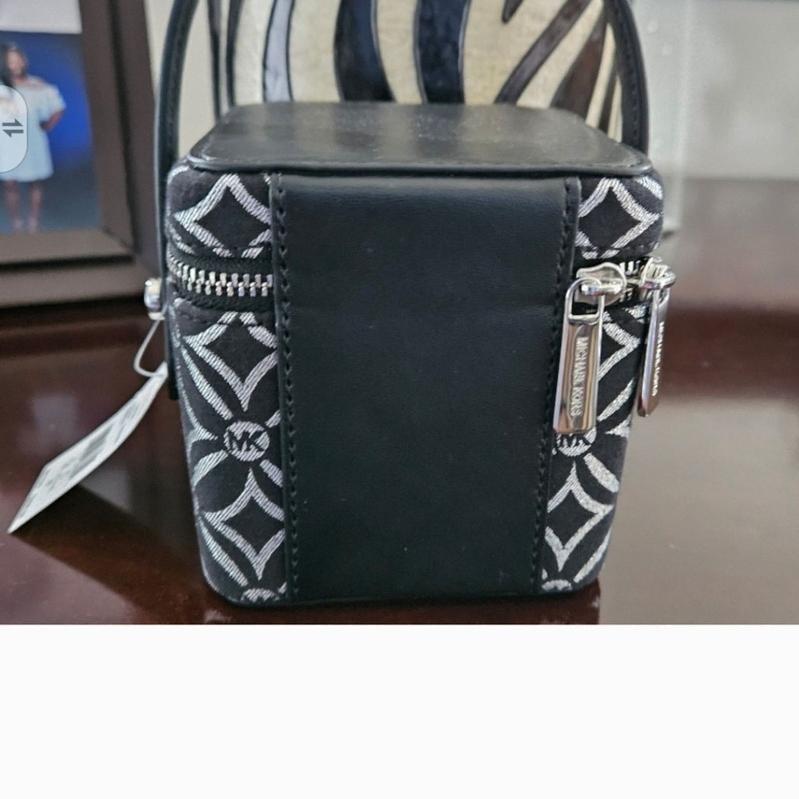 Michael Kors Michael Kors Sandrine Small Box Bag Size ONE SIZE - 3 Thumbnail