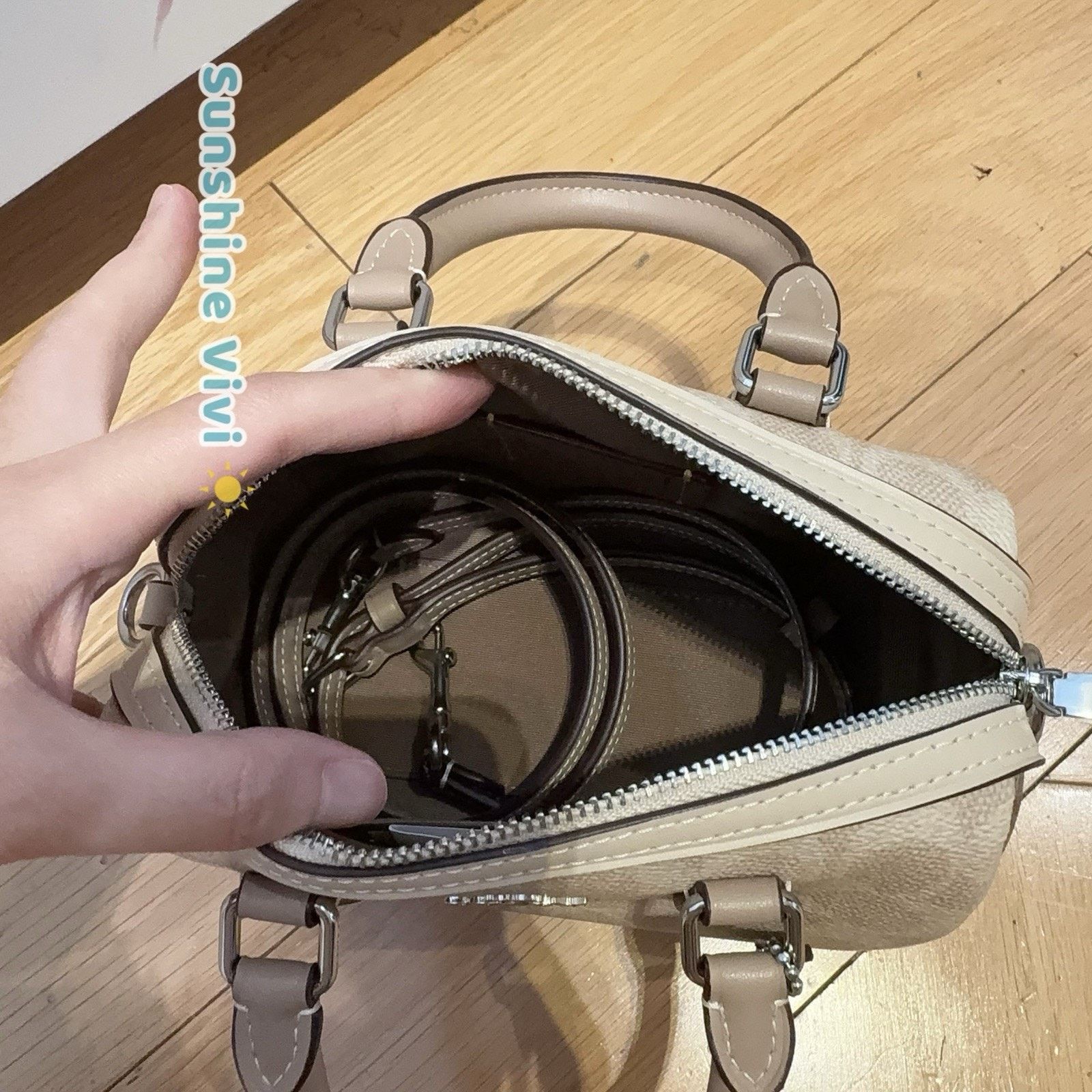 Coach NWT COACH Mini Rowan Crossbody Bag CW330 Silver/Sand/Taupe Size ONE SIZE - 6 Thumbnail