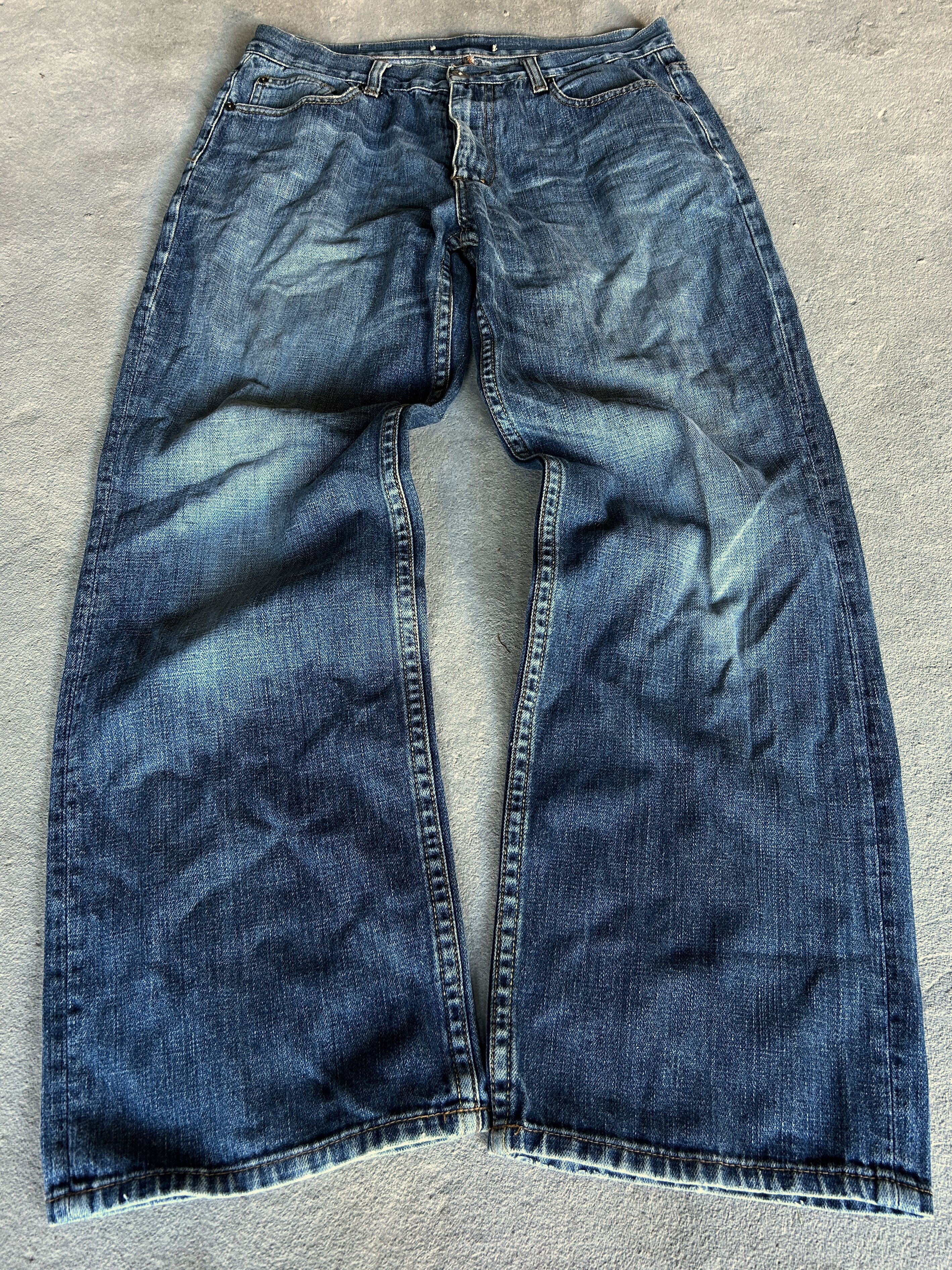 Vintage Vintage Blue Wash Baggy Denim Jeans Wide Leg Y2K Skate Style Size US 32 / EU 48 - 1 Thumbnail