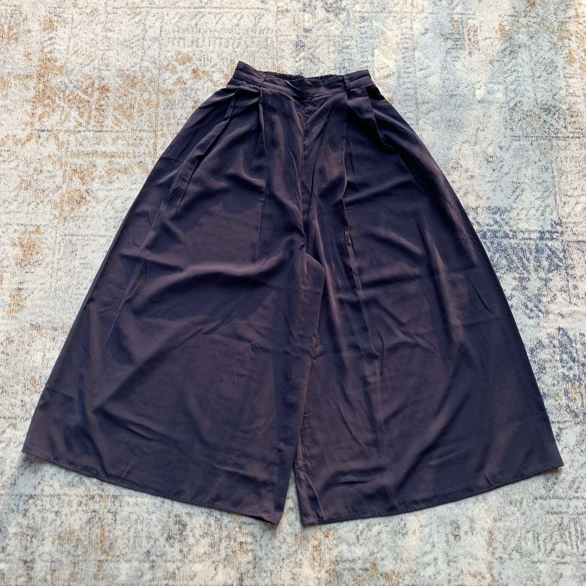 Japanese Brand Rare Japanese Brand Yohji Style GU Ultra Wide Pants Size US 30 / EU 46 - 1 Thumbnail