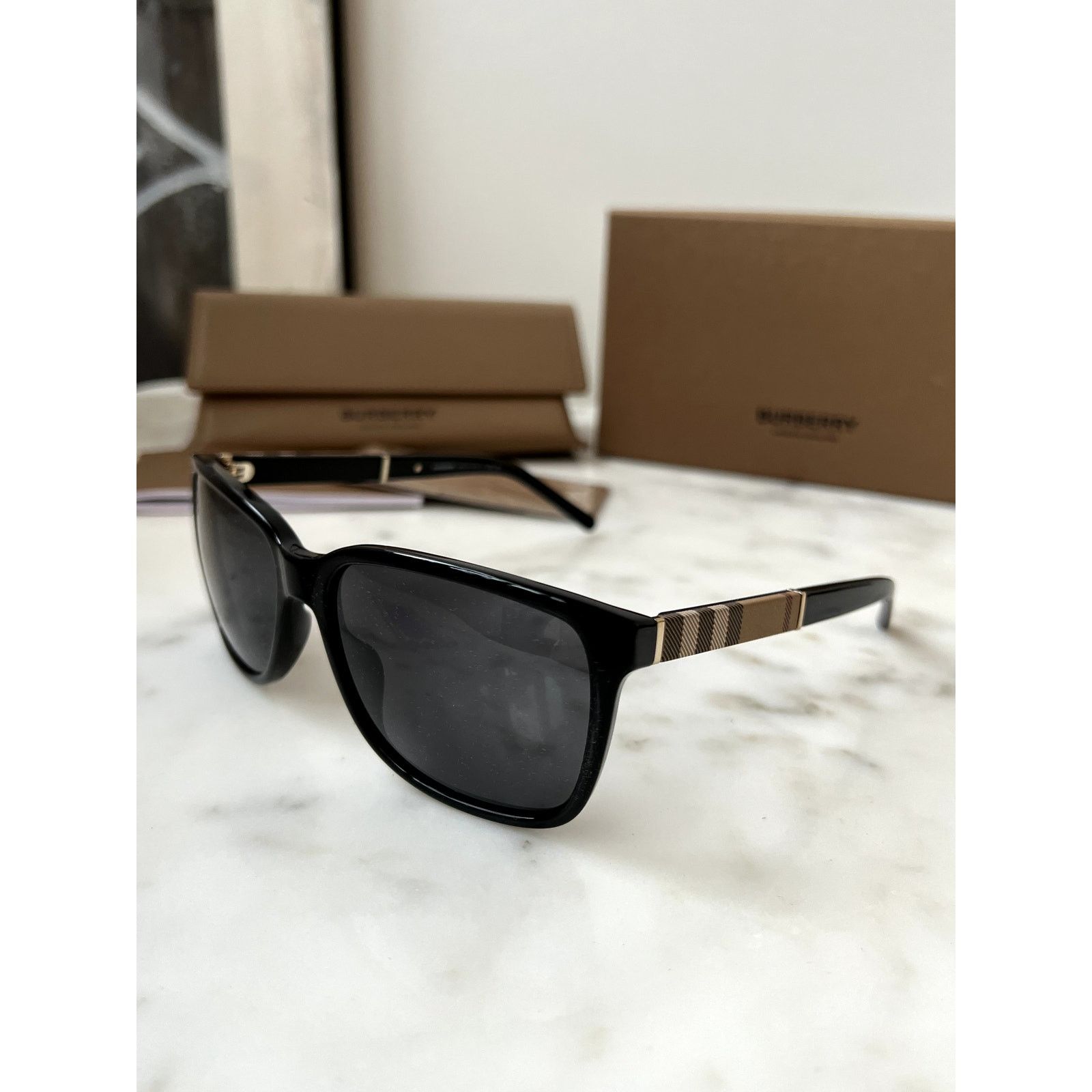 Burberry NEW Burberry BE4181 Black Unisex Check Print Sunglasses Size ONE SIZE - 4 Thumbnail