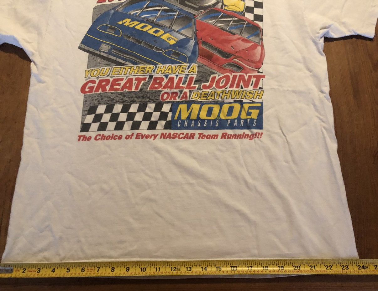 Vintage Vintage 90s Moog Chassis Parts Racing T Shirt S/XL Size US XL / EU 56 / 4 - 5 Thumbnail