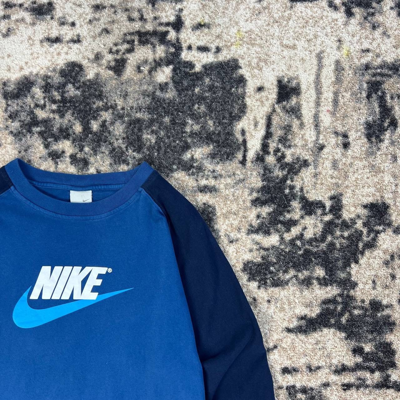 Nike Nike Big Logo Vintage Y2K Long Sleeve Streetwear Style Size US XL / EU 56 / 4 - 2 Thumbnail
