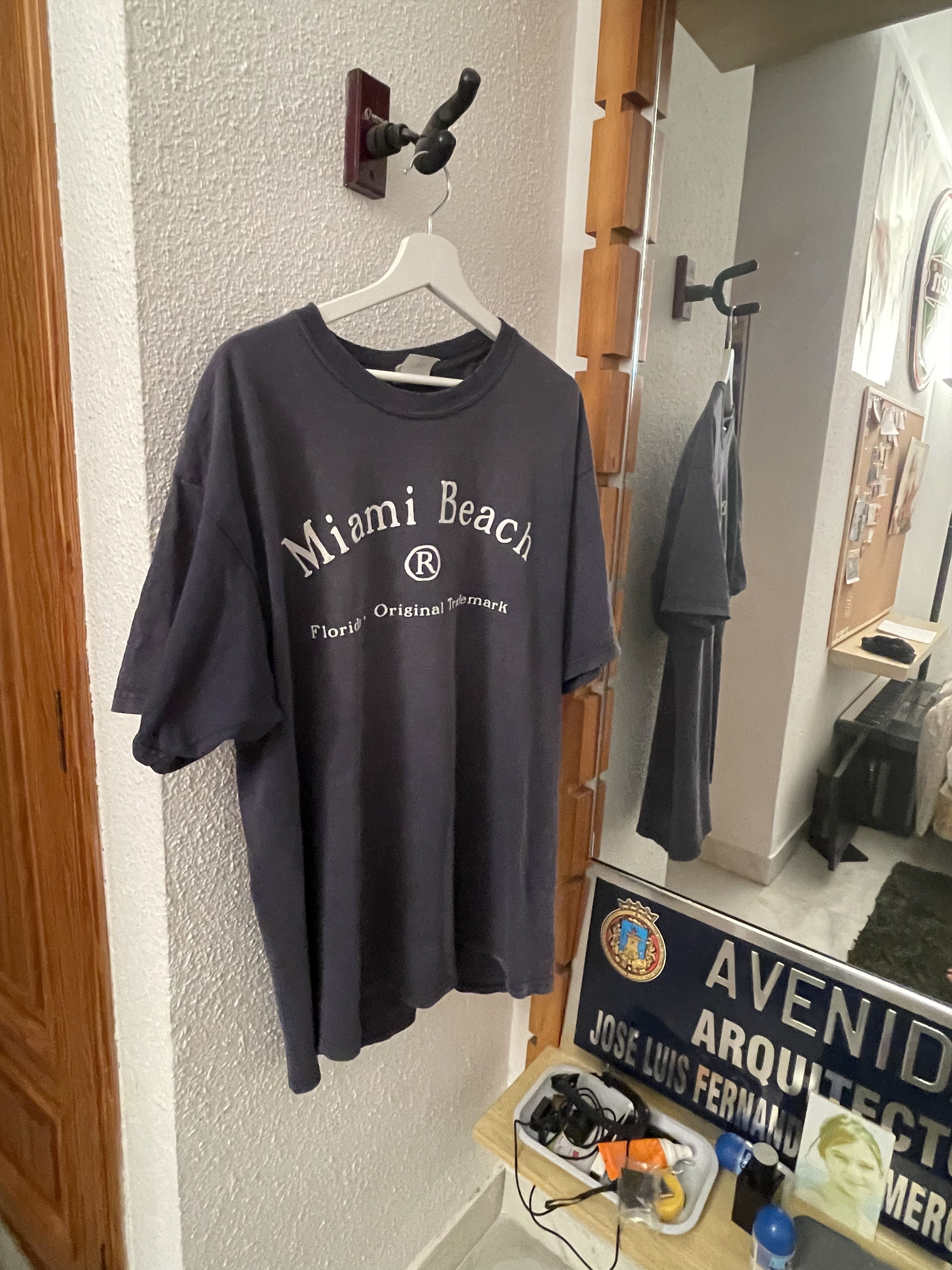 Vintage 90s Vintage Miami Beach Classic Tee Size US XL / EU 56 / 4 - 1 Thumbnail