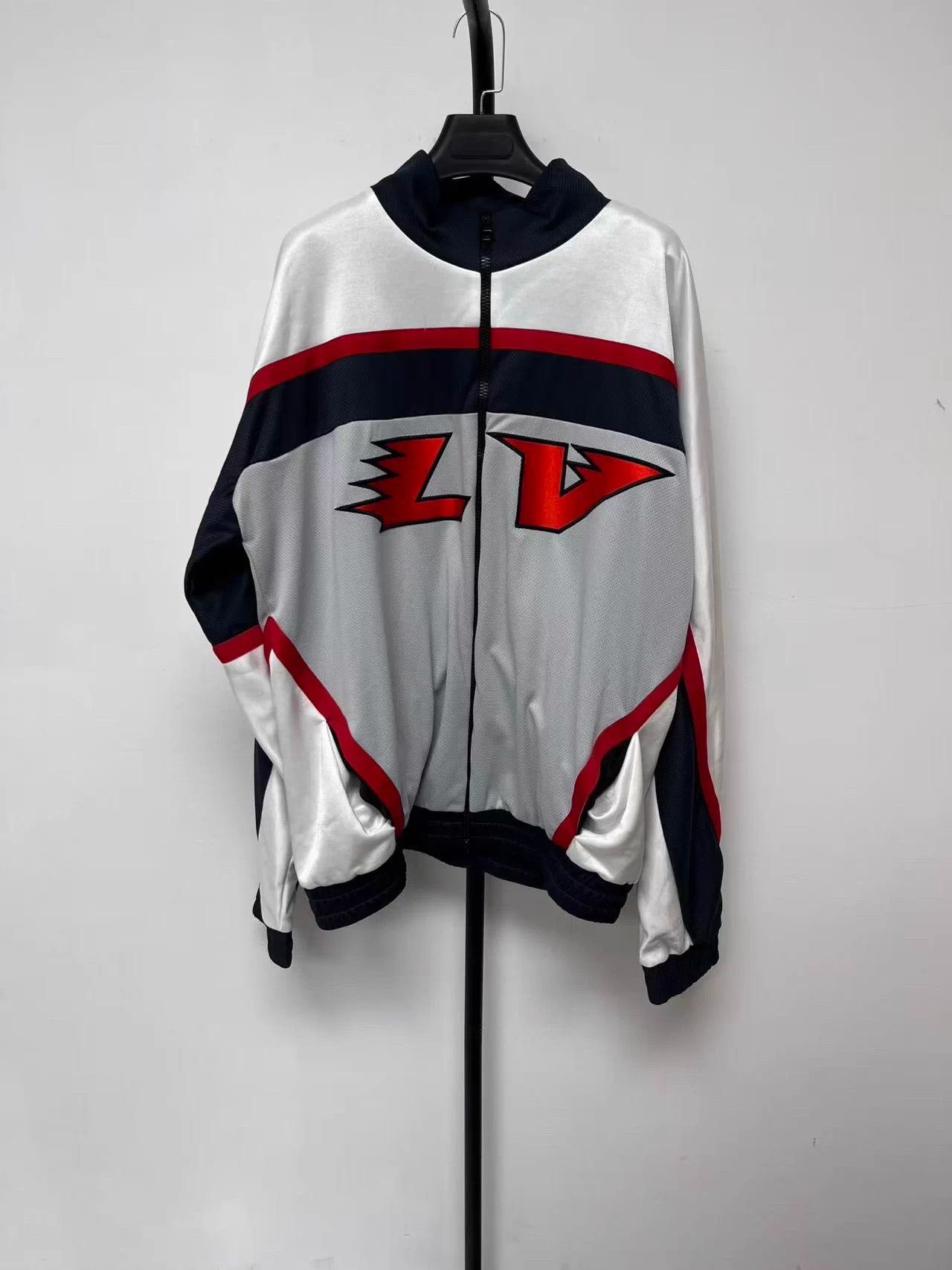 Louis Vuitton LV color blocked logo hockey jacket men's white XXL Size US XXL / EU 58 / 5 - 1 Thumbnail