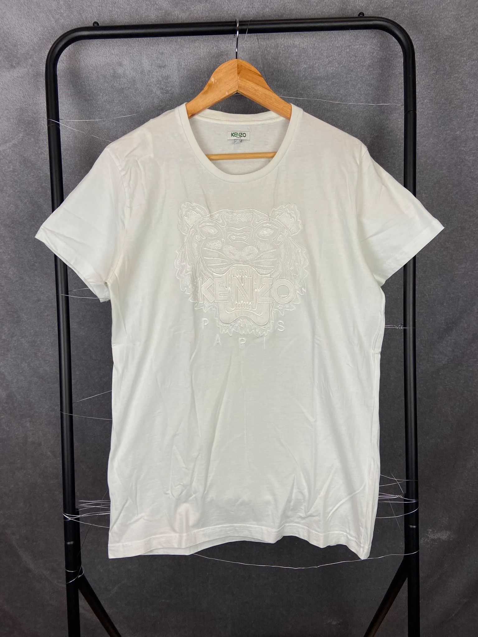 Tシャツ・カットソー KENZO Men T-shirt White FF55TS5334SG 02 KENZO Happy Tiger' T-shirt in cotton | Men's | KENZO