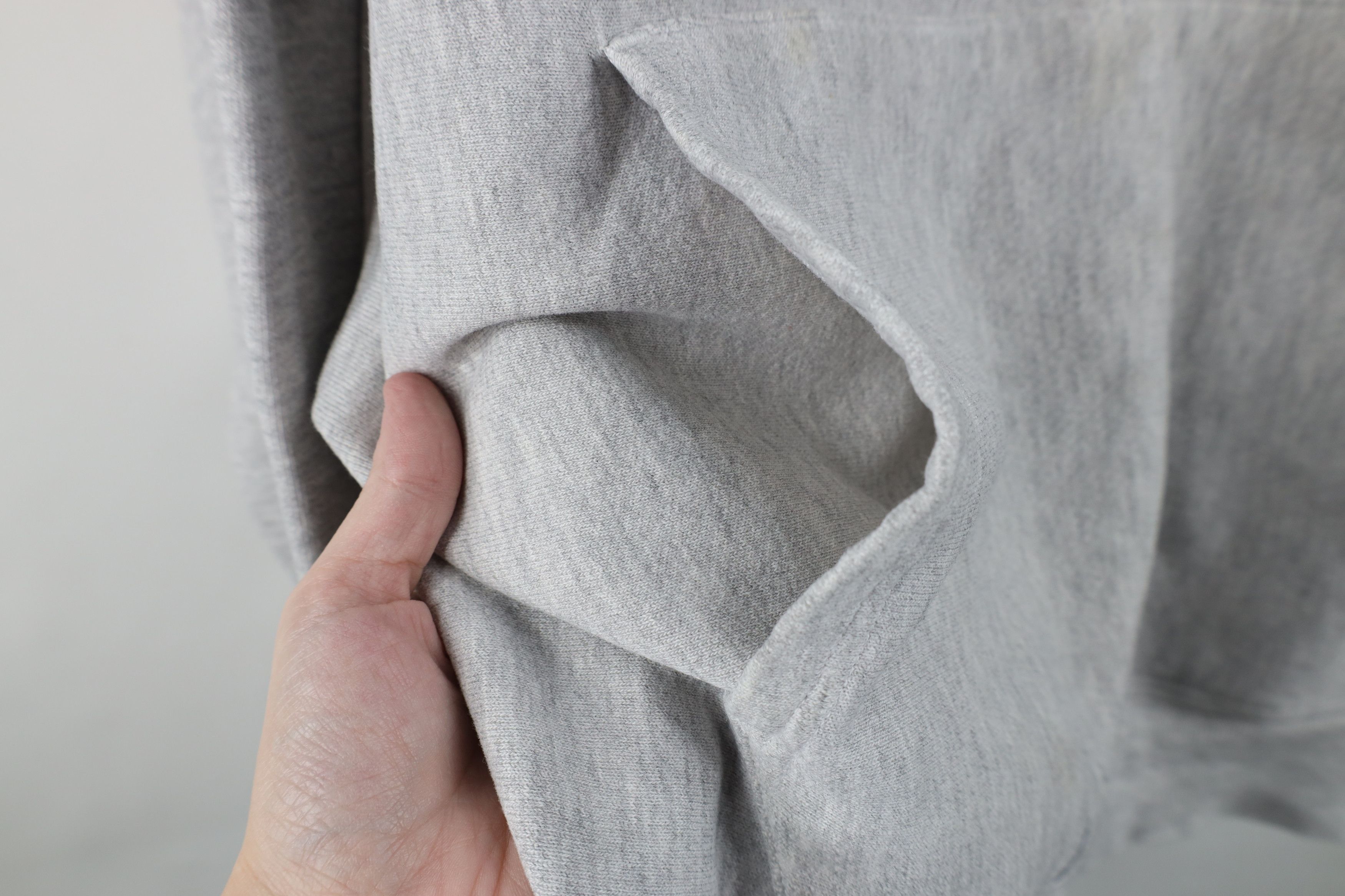 Champion Vintage 90s Champion Reverse Weave Spell Heavyweight Hoodie Size US XL / EU 56 / 4 - 7 Thumbnail