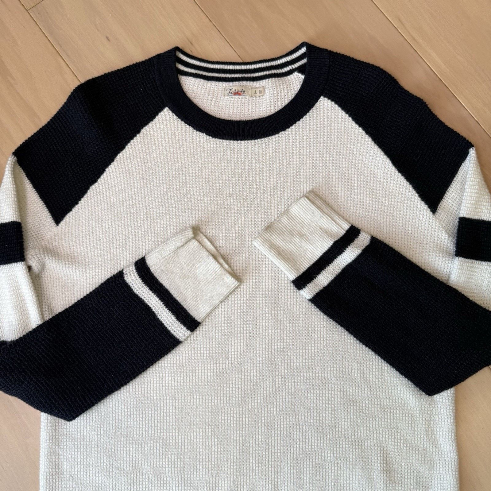 Faherty Faherty Throwback Crewneck Sweater Women's S White Black Size S / US 4 / IT 40 - 5 Thumbnail