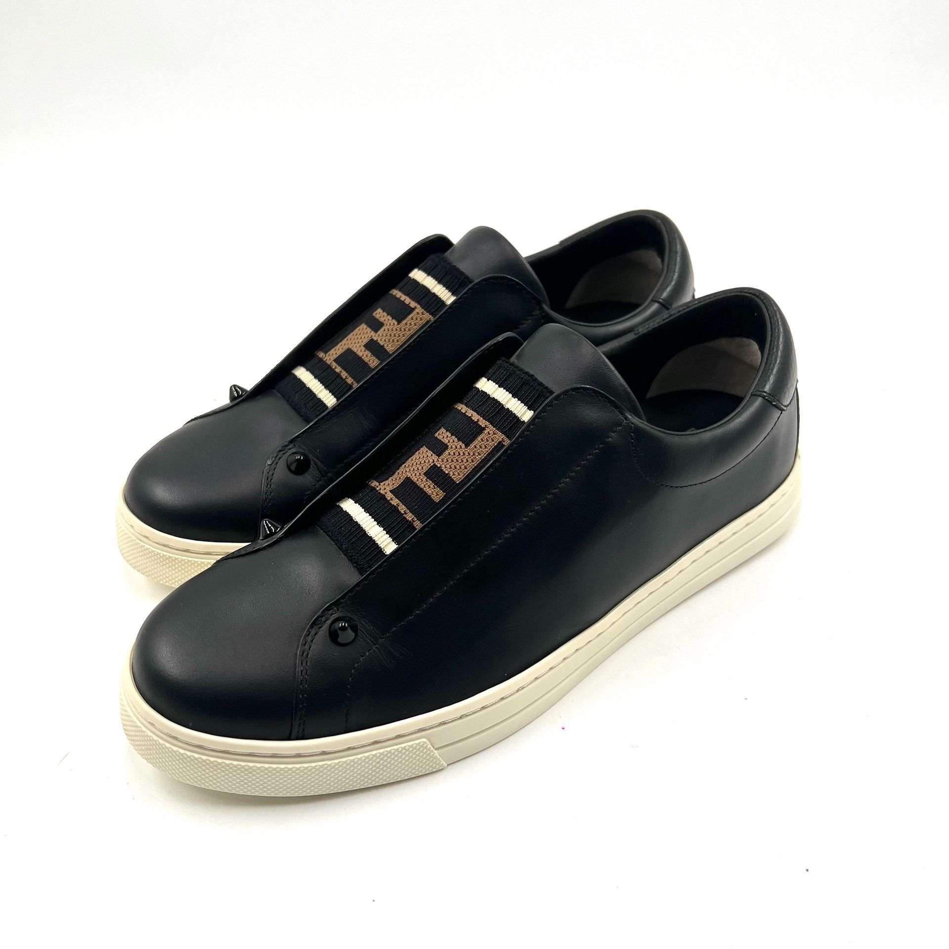 Fendi Fendi Black Leather Slip-On Low-Top Shoes Size US 6.5 / IT 36.5 - 1 Thumbnail