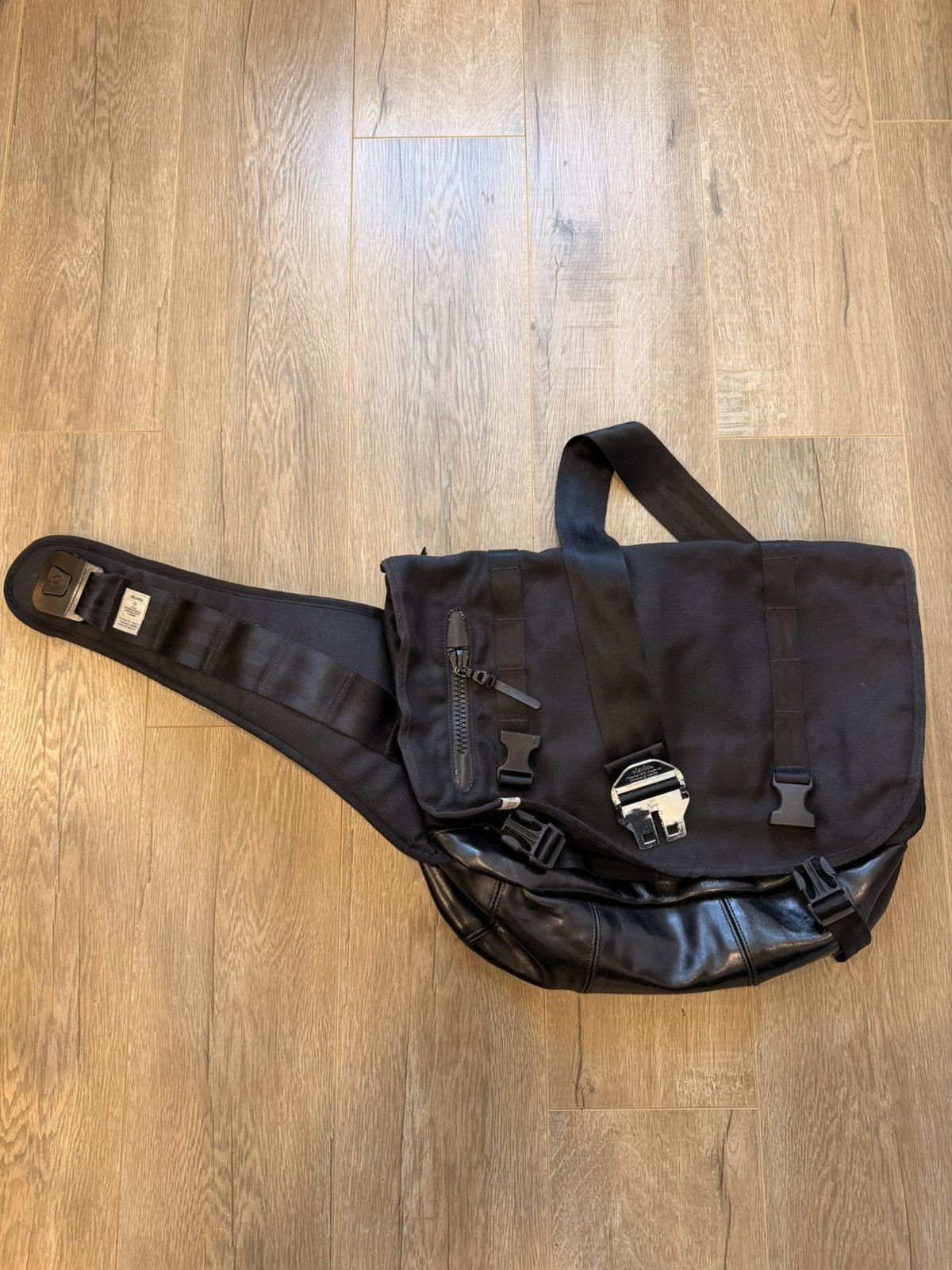 Visvim Visvim Ballistic E-Cat 18L Messenger Bag | Grailed