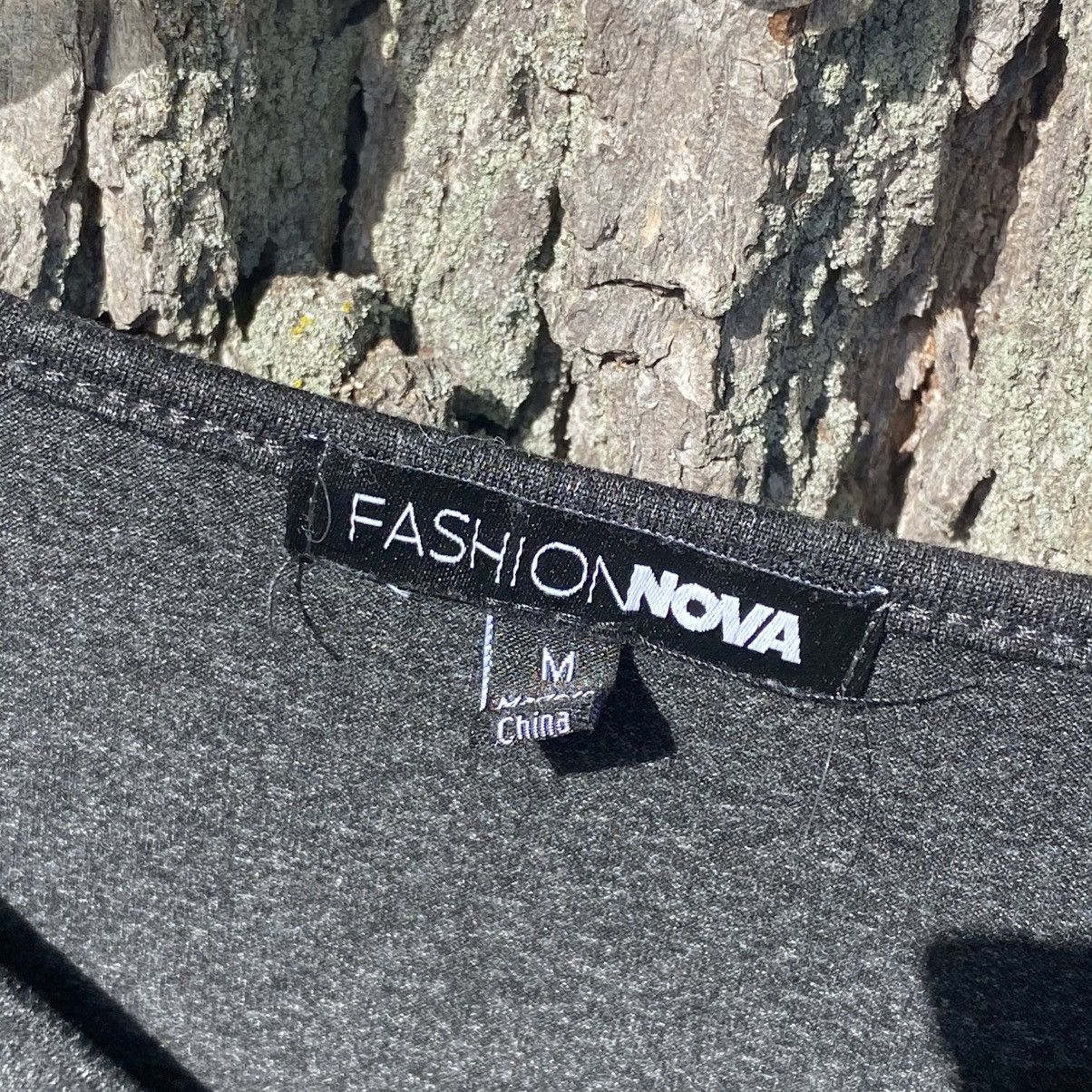 Fashion Nova 🩶 Fashion Nova Medium Grey Ruched Cut Out Bodycon Dress 🩶 Size M / US 6-8 / IT 42-44 - 2 Thumbnail