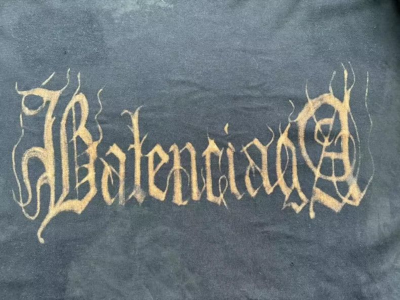 Balenciaga Balenciaga Abstract Logo monogrammed printed short sleeve Size US XS / EU 42 / 0 - 3 Thumbnail