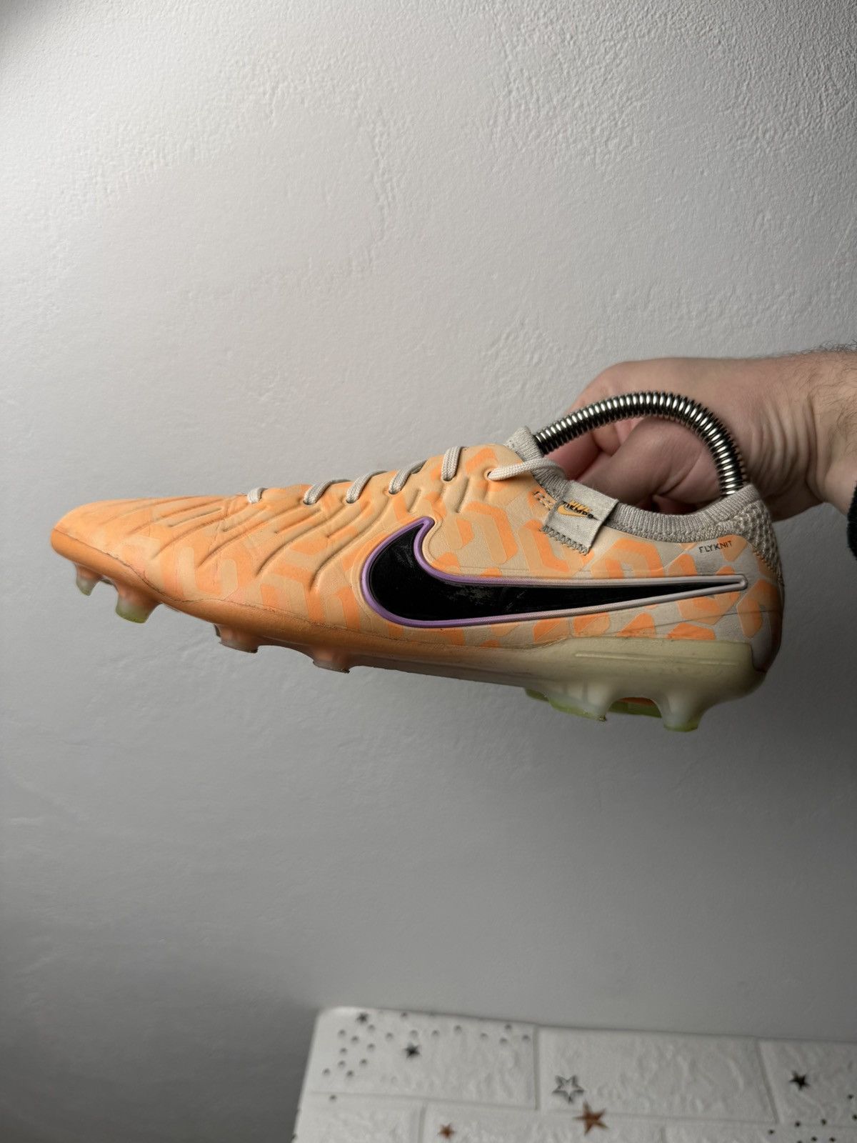 Nike Nike Tiempo Legend 10 Elite FG US7 UK6 EUR40 DZ3176-800 Size US 7 / EU 40 - 2 Thumbnail