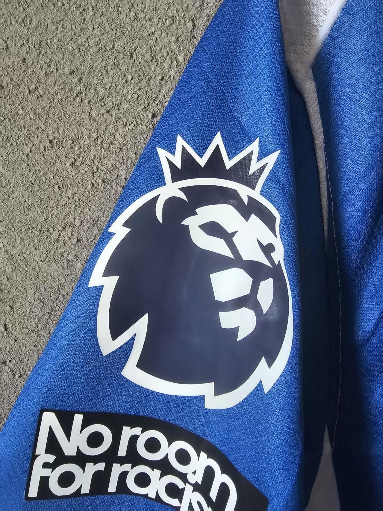 Other 2025 26 Brighton Kaoru Mitoma Jersey Home Size US L / EU 52-54 / 3 - 7 Thumbnail